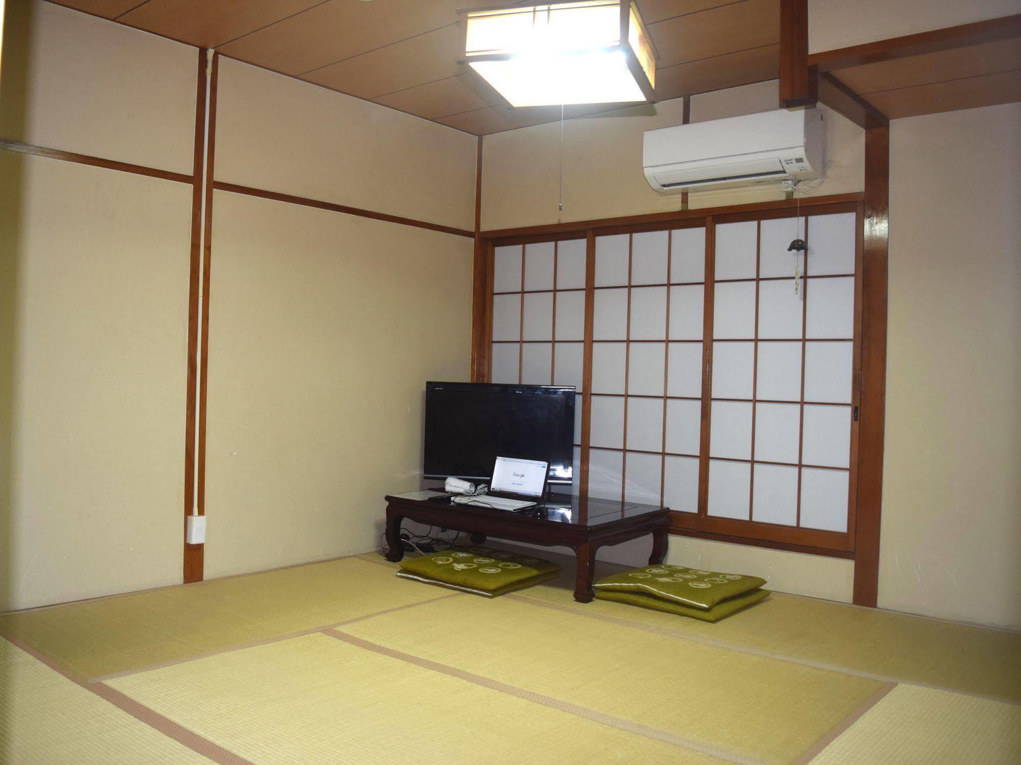 Hotel Yamabe Tenri Esterno foto