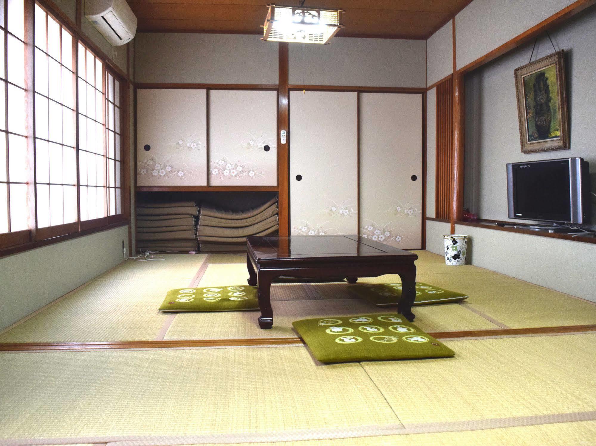 Hotel Yamabe Tenri Esterno foto