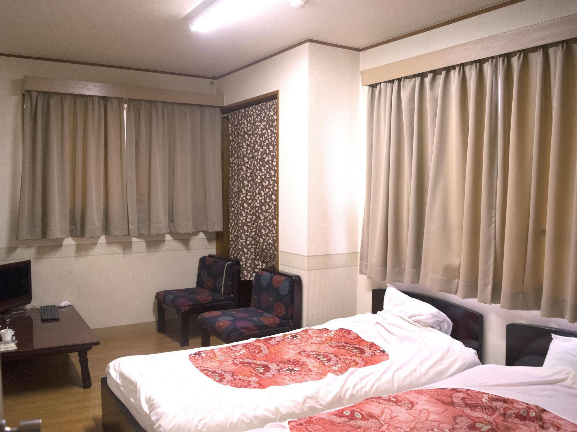 Hotel Yamabe Tenri Esterno foto