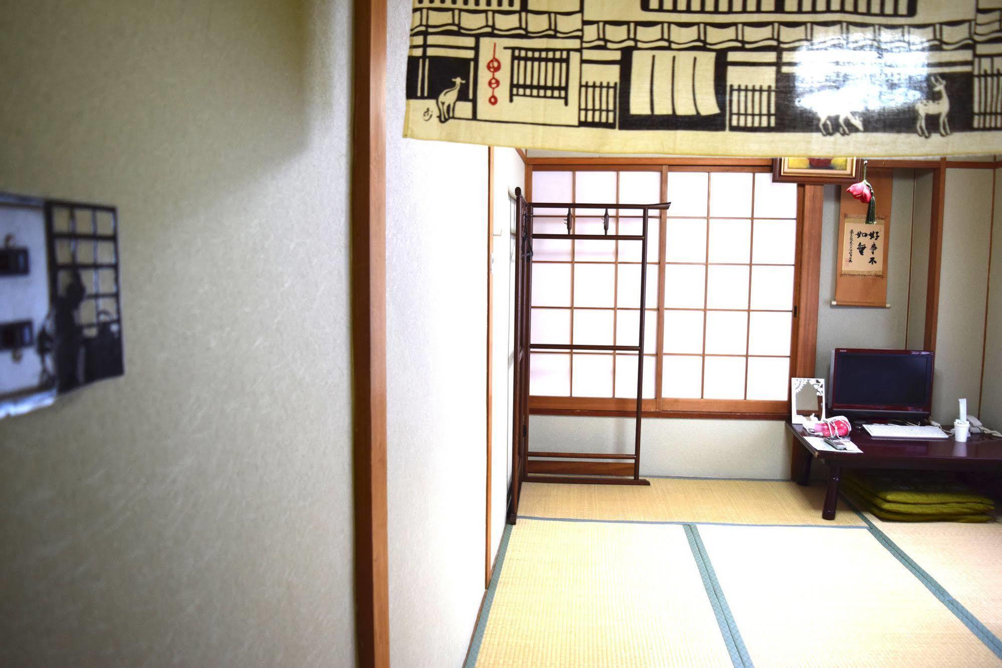 Hotel Yamabe Tenri Esterno foto